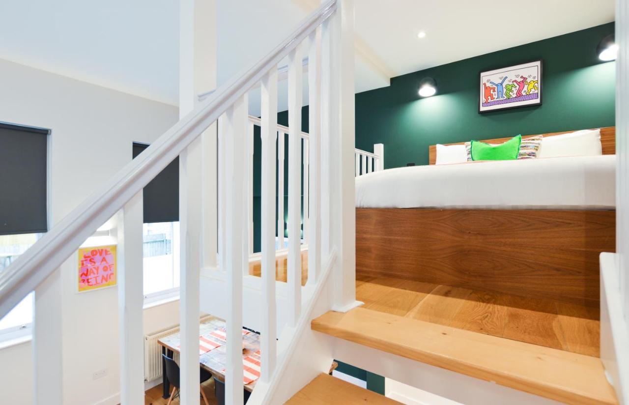 Spacious West Hampstead Apartment With Mezzanine Bedroom By Concept Apartments Londres Extérieur photo