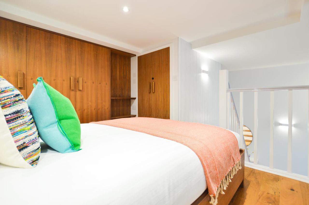 Spacious West Hampstead Apartment With Mezzanine Bedroom By Concept Apartments Londres Extérieur photo